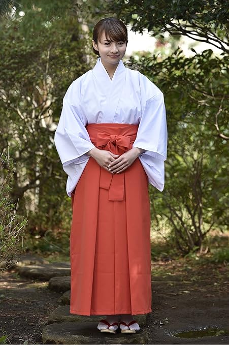 巫女装束一式　千早　巫女袴　白衣　別出品にて追加画像有り Amazon.co.jp: [五彩堂] 巫女 巫女服 巫女装束 衣装 本物 白衣